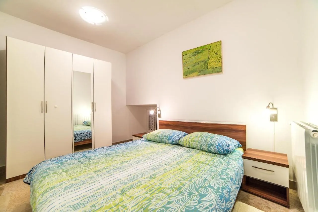Apartment Pud Oreh 306 Roč