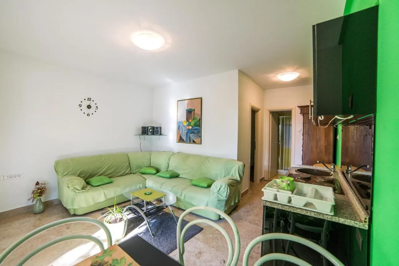 Roč Apartment Pud Oreh 306